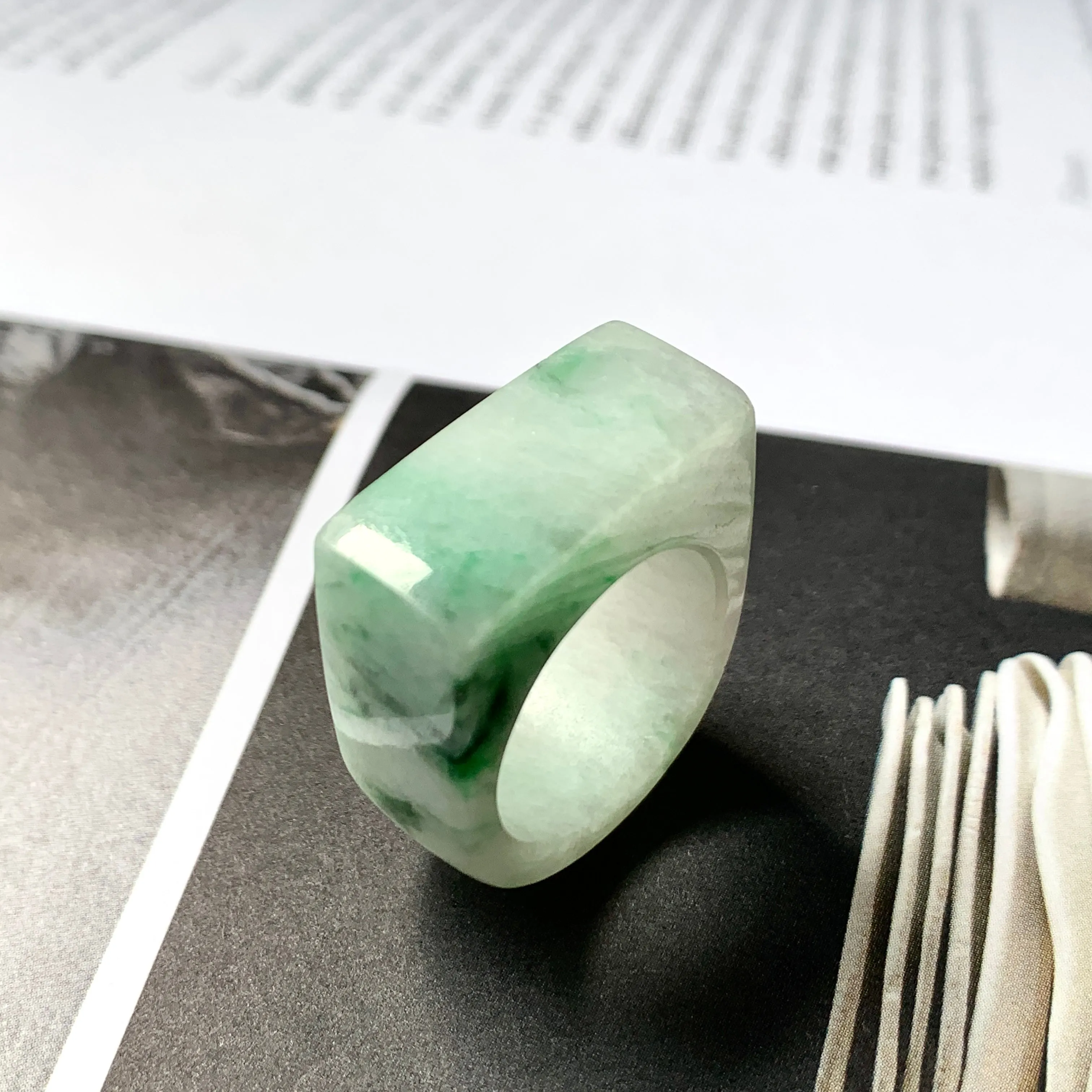 18.2mm A-Grade Natural Moss On Snow Jadeite Ring Band No.220474