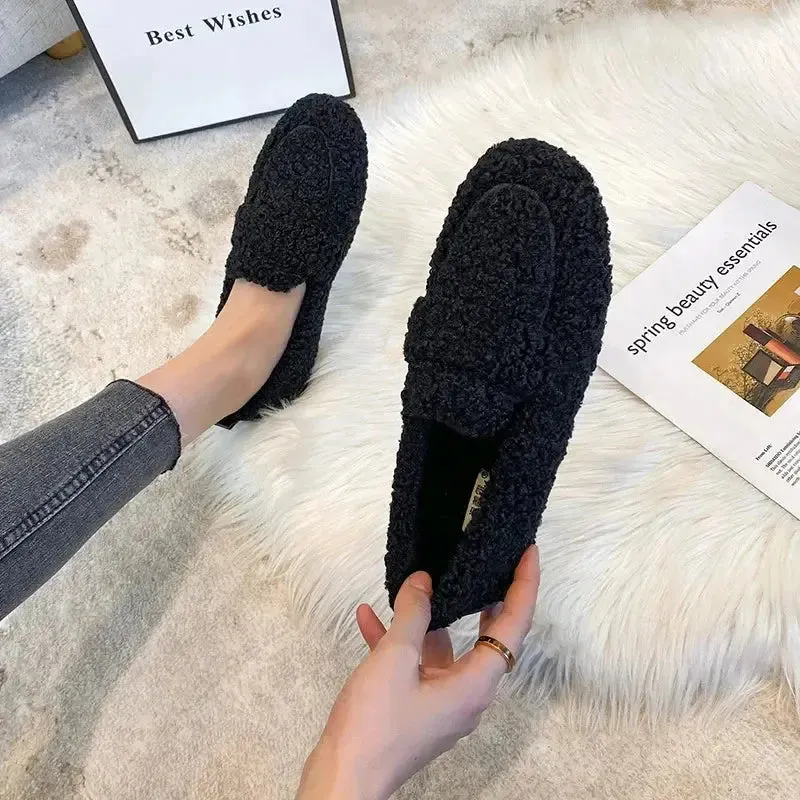 2023 new women's winter loafers warm outdoor shoes plush design british style white snow boots Ladies' casual flats Large size 41-43