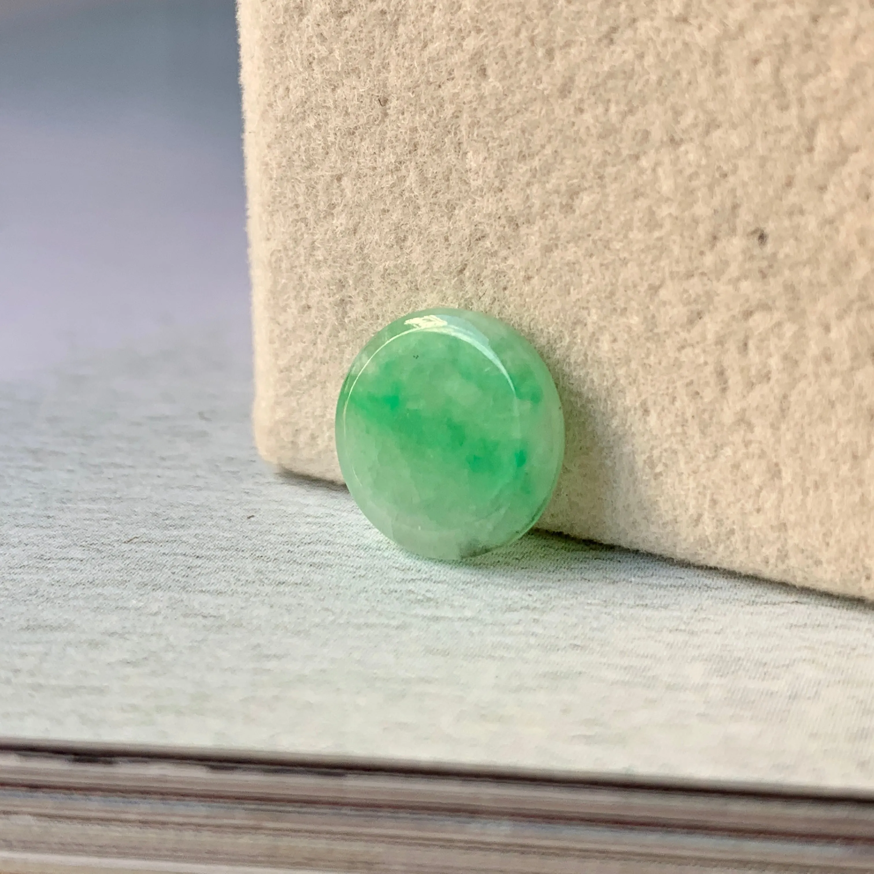 2.80cts A-Grade Natural Moss on Snow Jadeite Circle No.171702