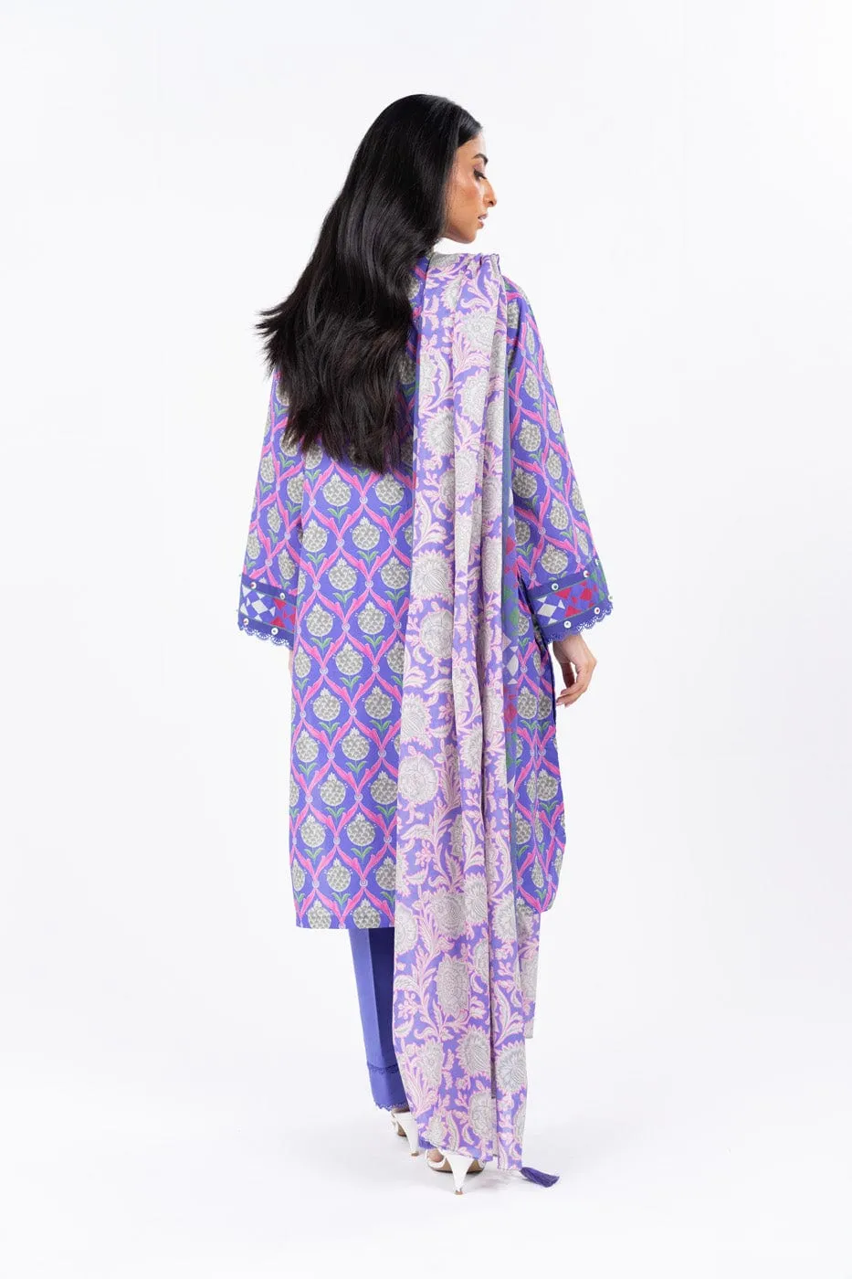 3 Pc Printed Cambric Suit With Printed Lawn Dupatta