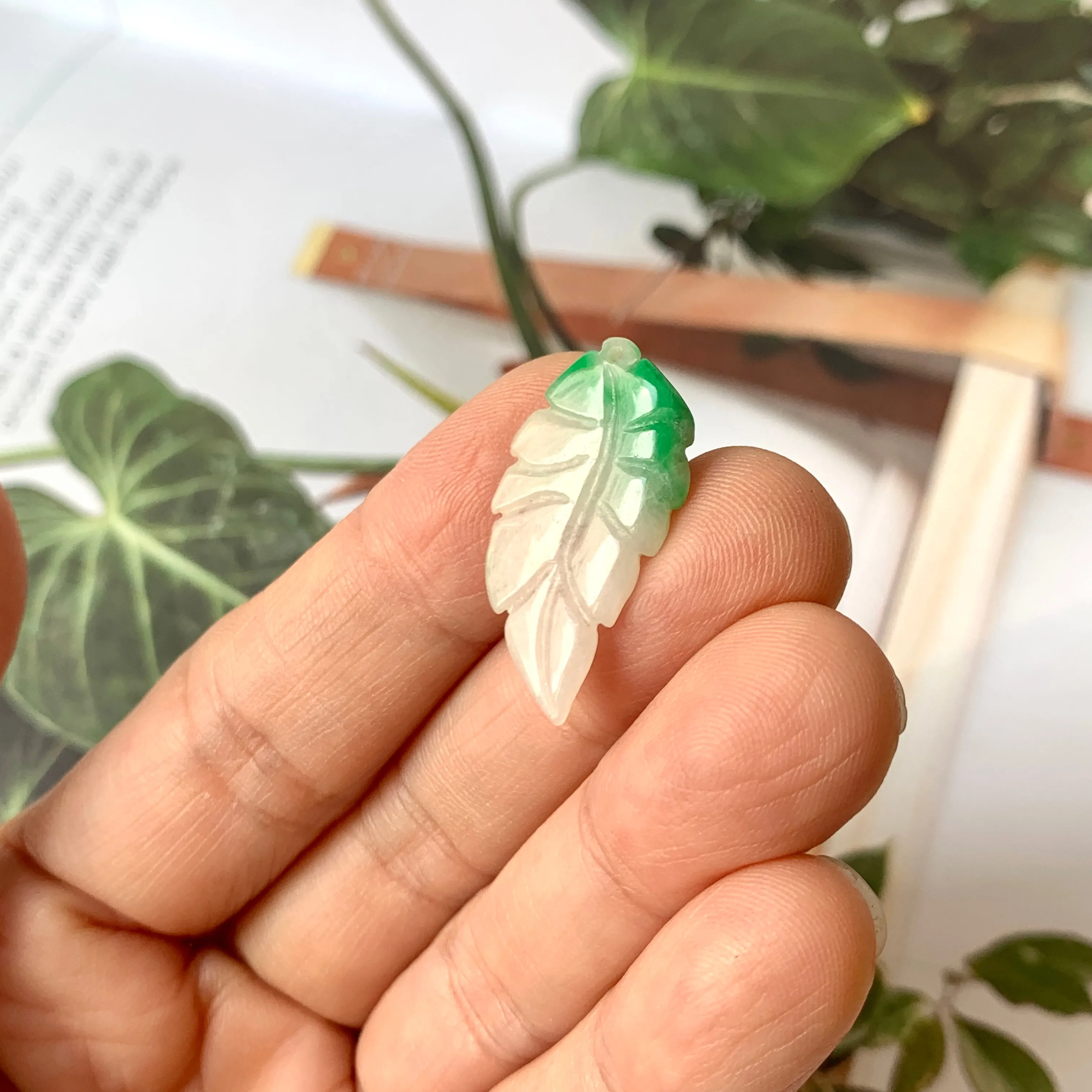 A-Grade Moss On Snow Jadeite Leaf Pendant No.172280