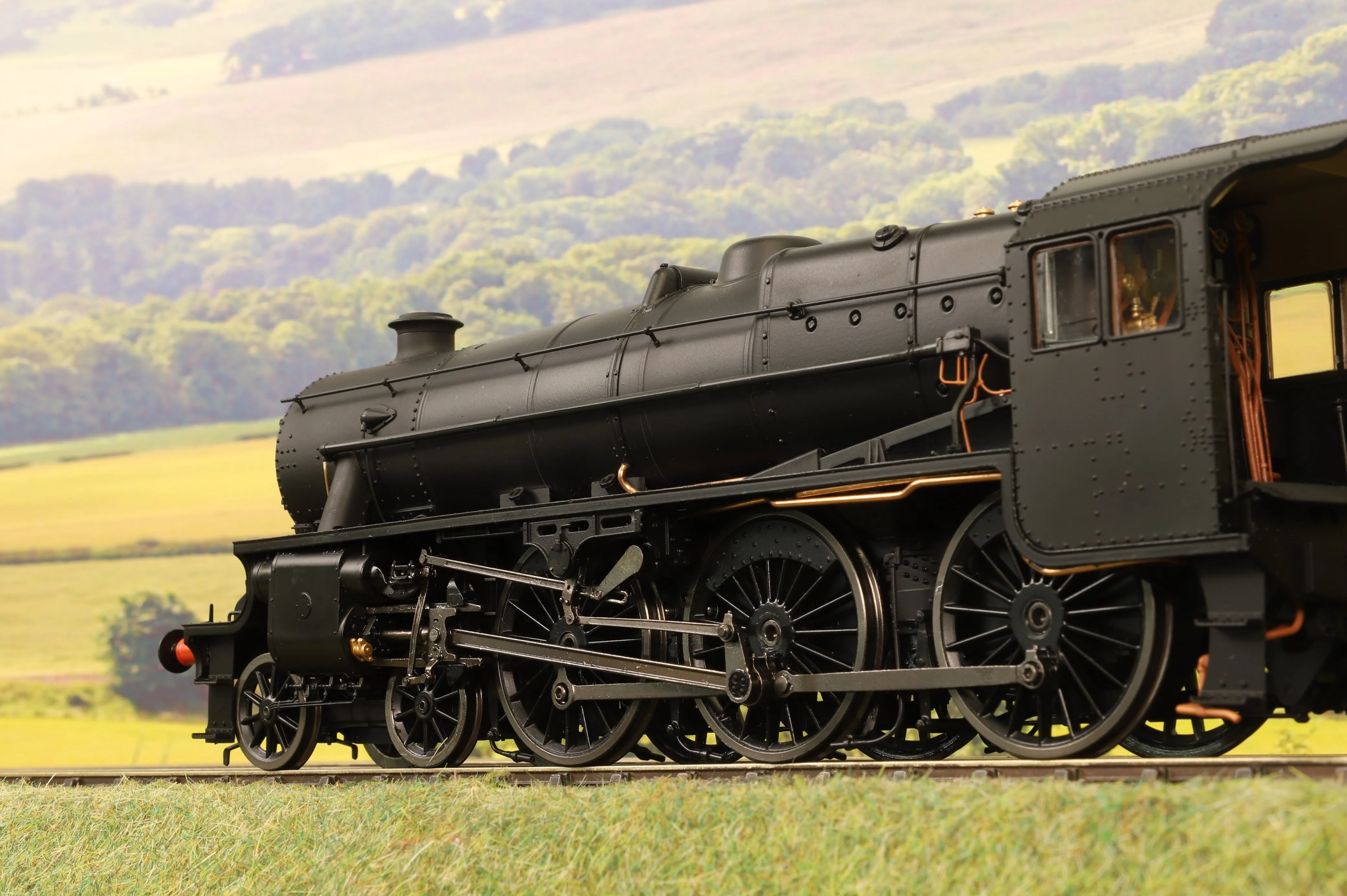 Ellis Clark Trains E1010US O Gauge Stanier Class 5 4-6-0 "Black 5", Plain Black, 'Un-numbered', Riveted Tender, DCC Sound