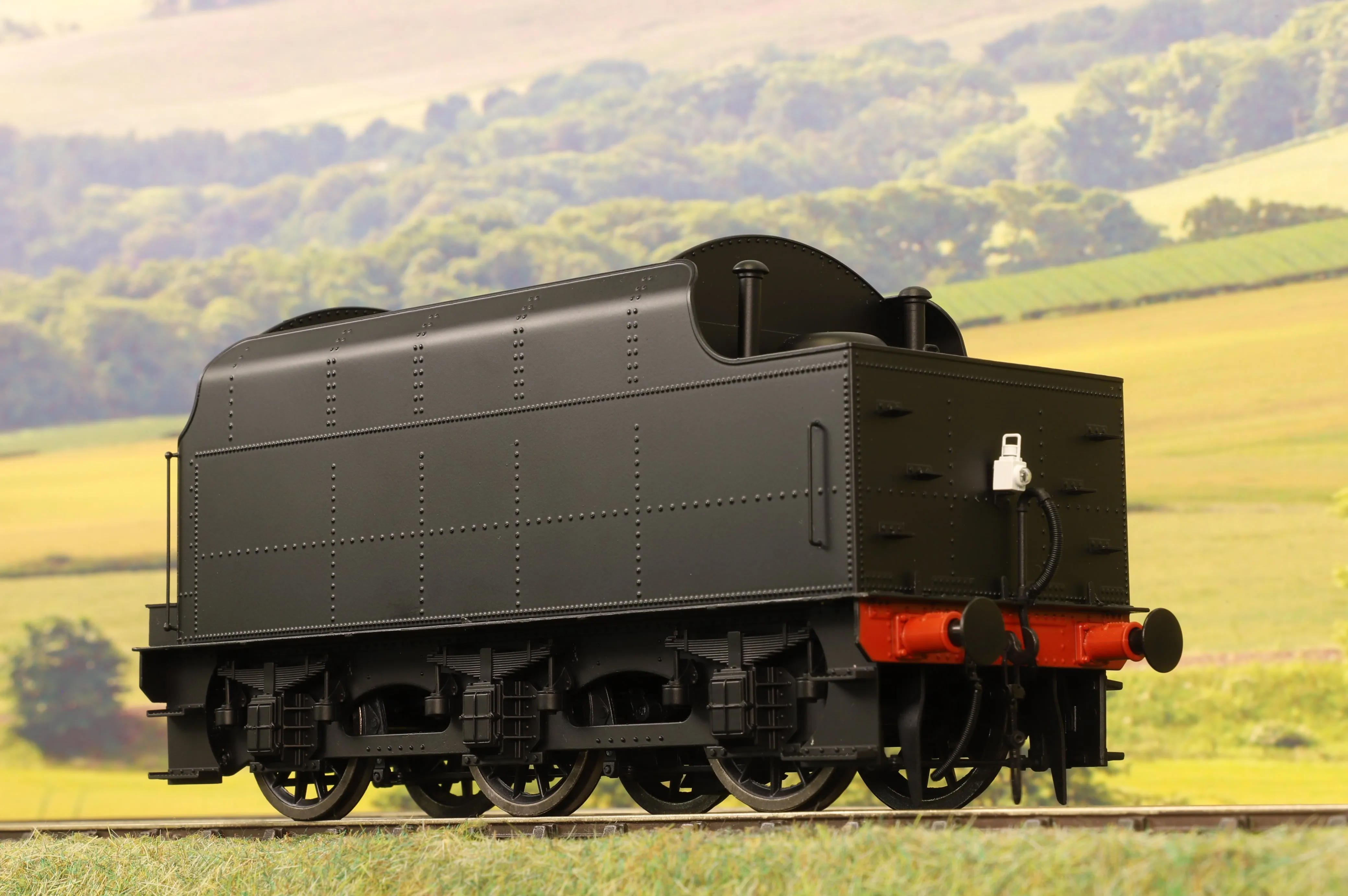 Ellis Clark Trains E1010US O Gauge Stanier Class 5 4-6-0 "Black 5", Plain Black, 'Un-numbered', Riveted Tender, DCC Sound