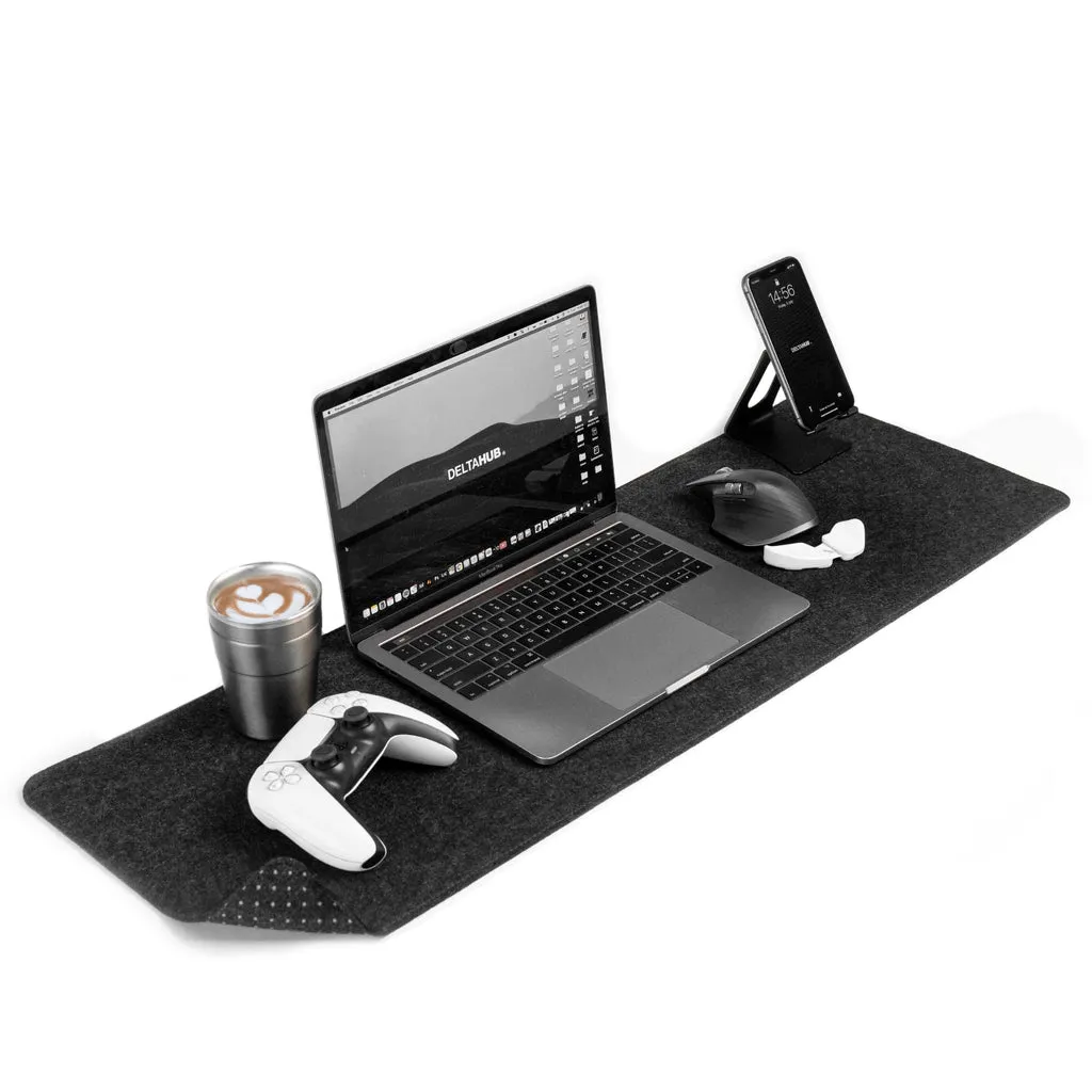 Minimalistic Desk Pad by DeltaHub